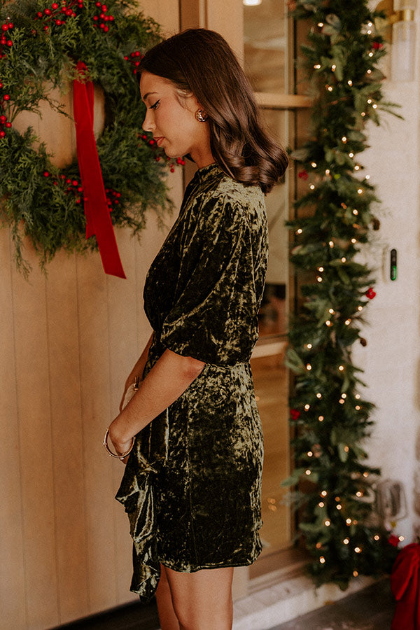 Renata Velvet Dress with Ruched Waist and Puff Sleeves