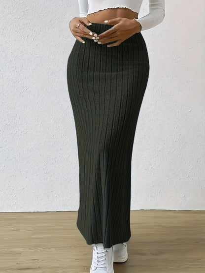 Adela Skirt with Ribbed Knit and High Waist