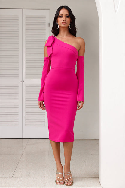 Leanne Long Sleeve Midi Dress in Fuchsia