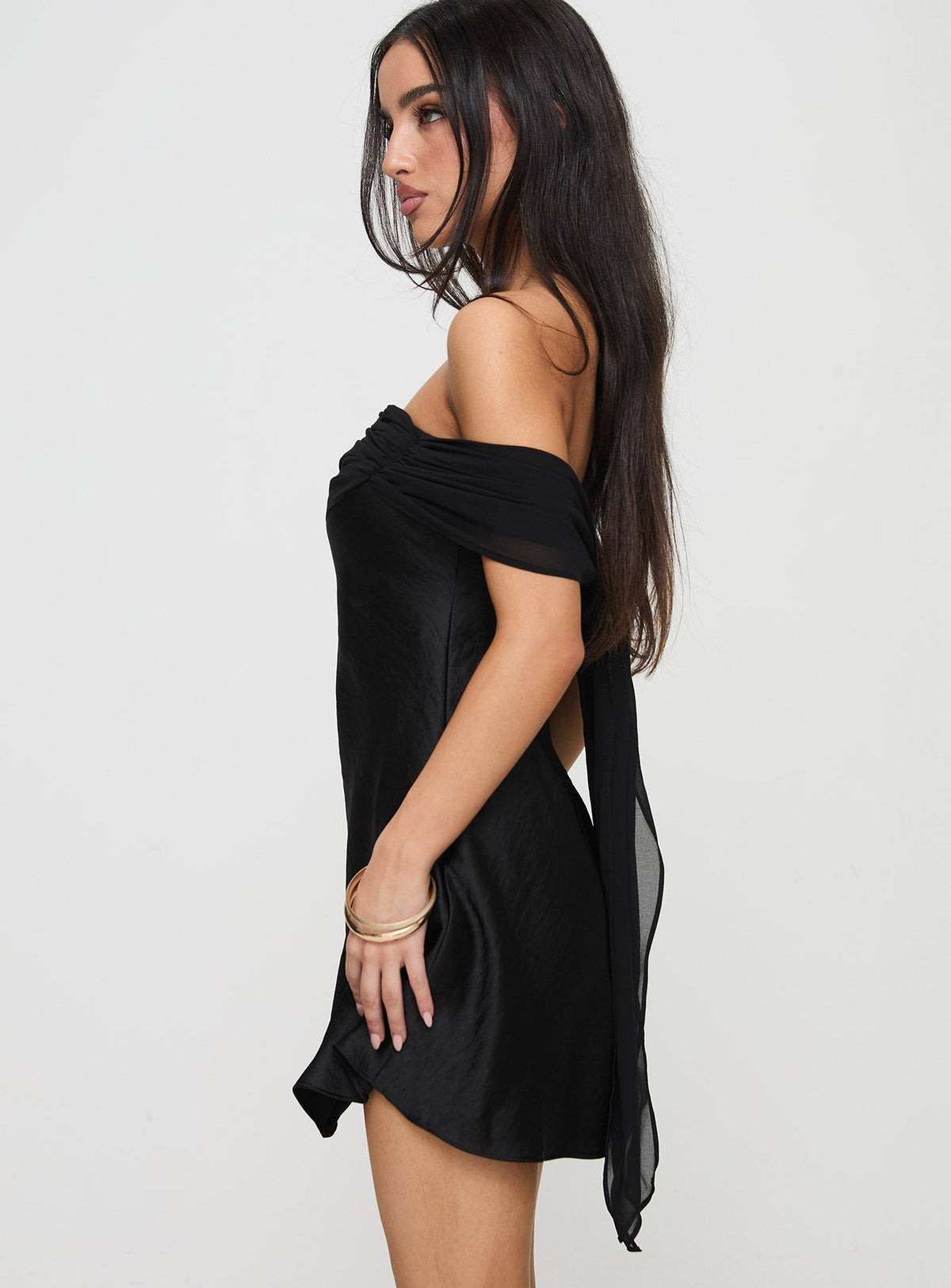 Ida Black Mini Dress with Off Shoulder Neck and Satin Finish