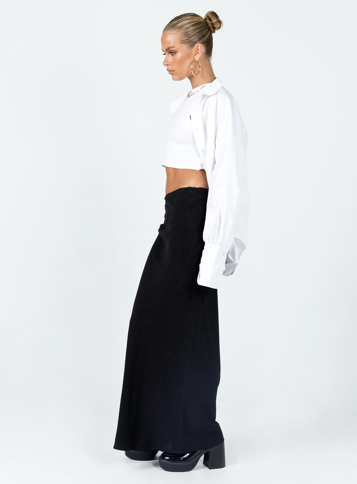 Estella Black Skirt with Column Cut and High Waist
