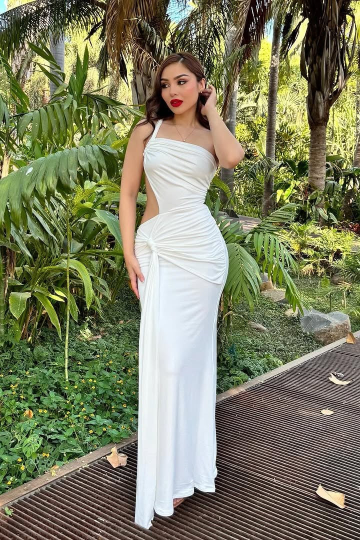 Arina Maxi Dress