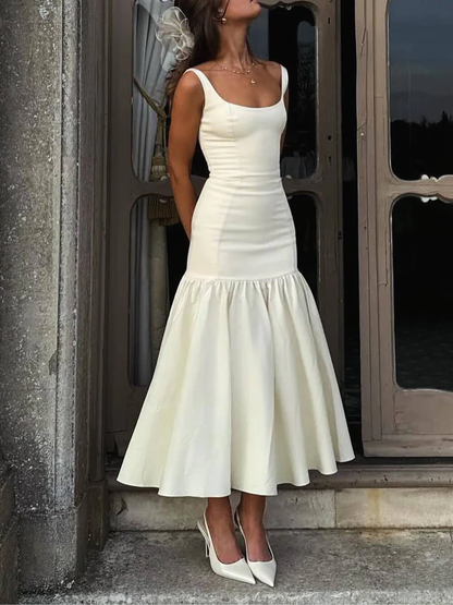 Aria Formal Dress with Square Neck and Ruffled Mermaid Hem