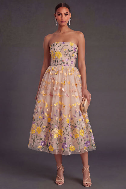 Ansley Floral Appliqué A-Line Dress in Apricot
