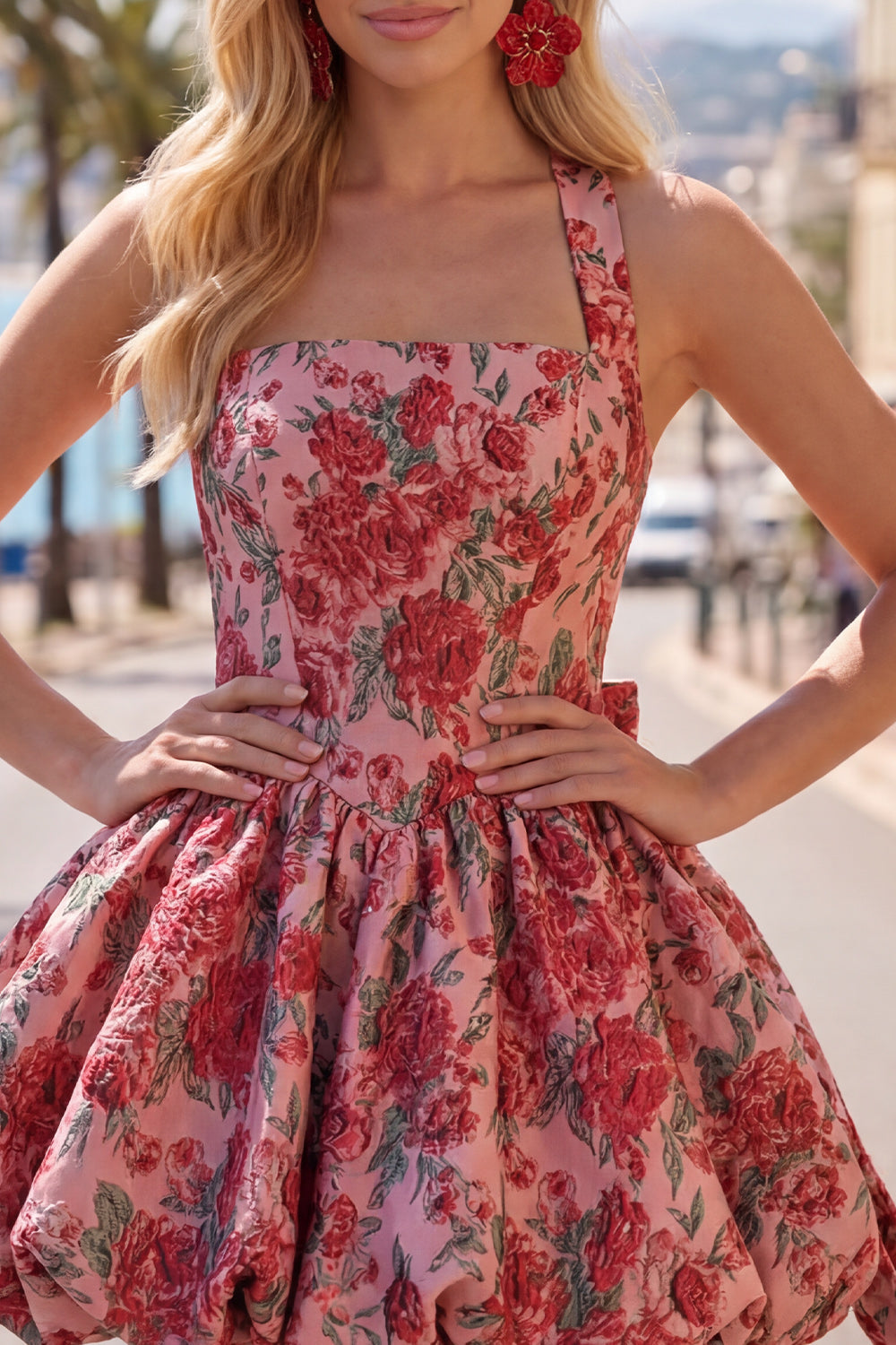 Cara Homecoming Dress with Halter Neck and Floral Jacquard