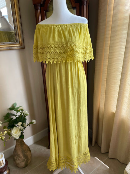 Tina Off-Shoulder Floral Maxi Dress