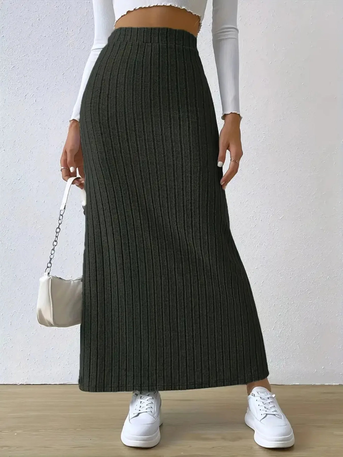 Adela Skirt with Ribbed Knit and High Waist