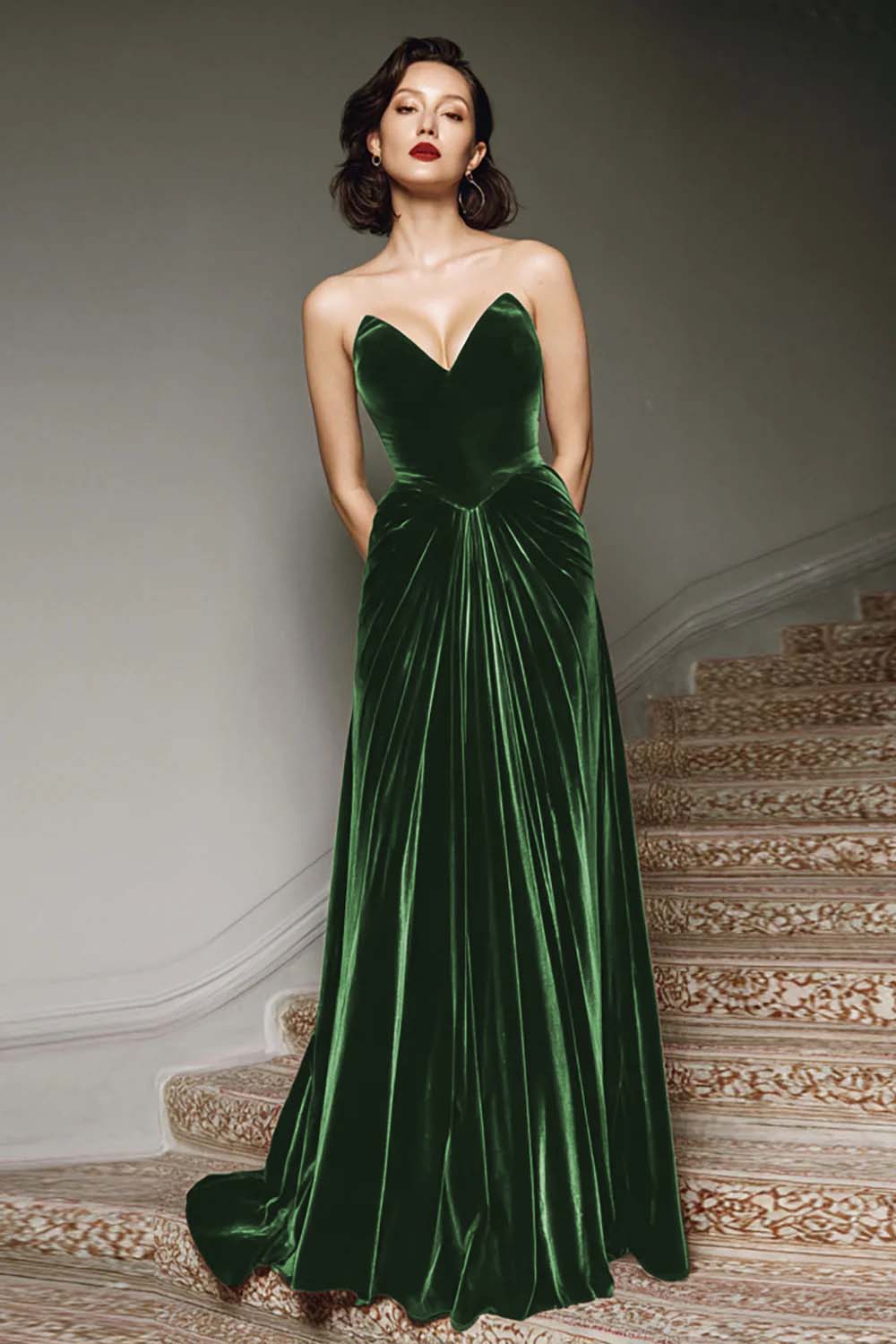 Ilona Velvet Dress with Sweetheart Neck and A-Line Skirt