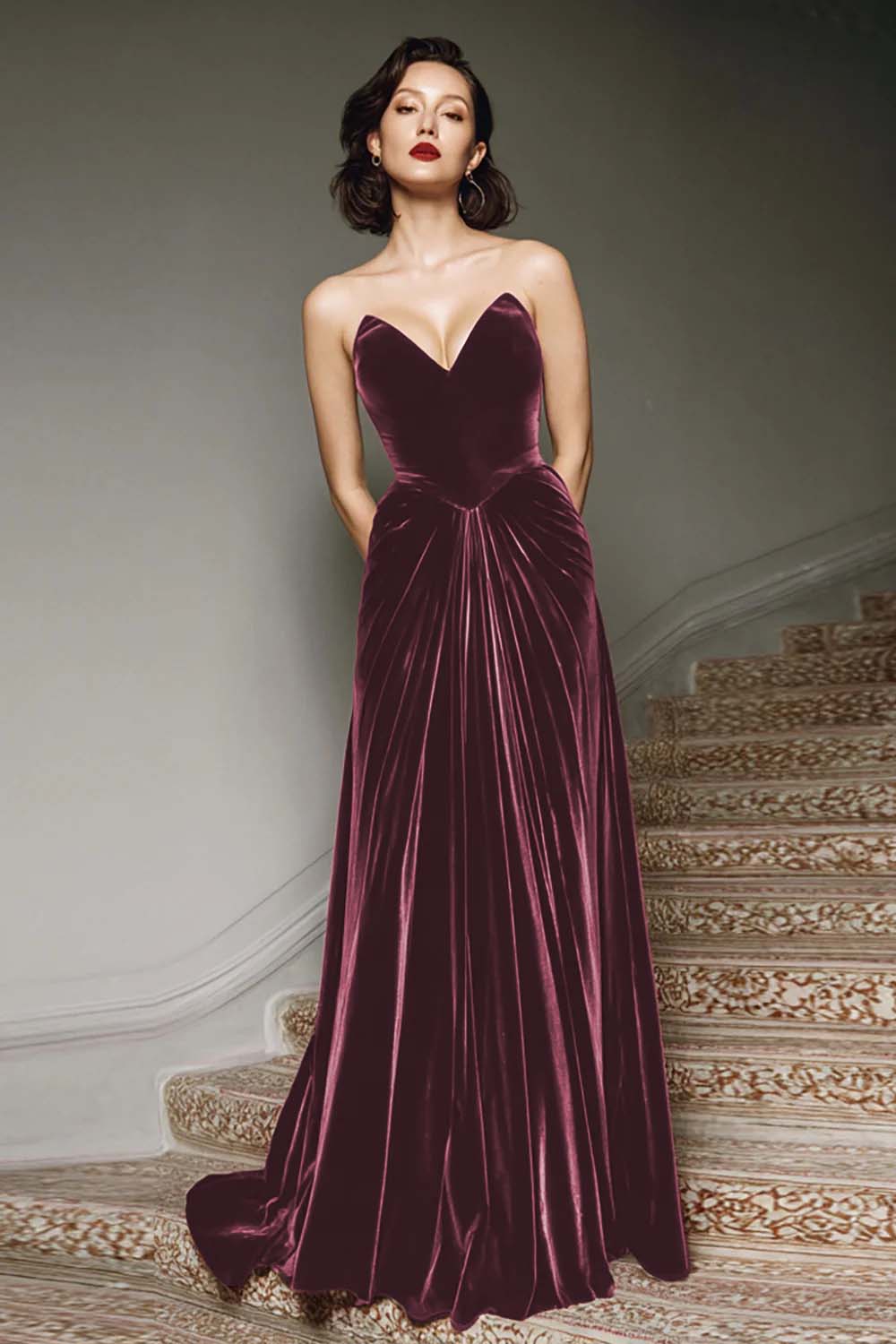 Ilona Velvet Dress with Sweetheart Neck and A-Line Skirt