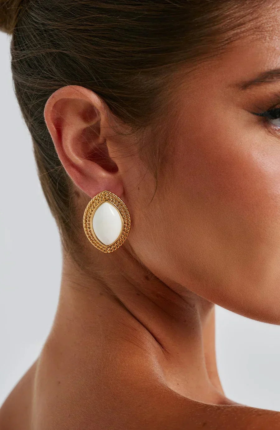 Jamy Textured Ellipse Earrings