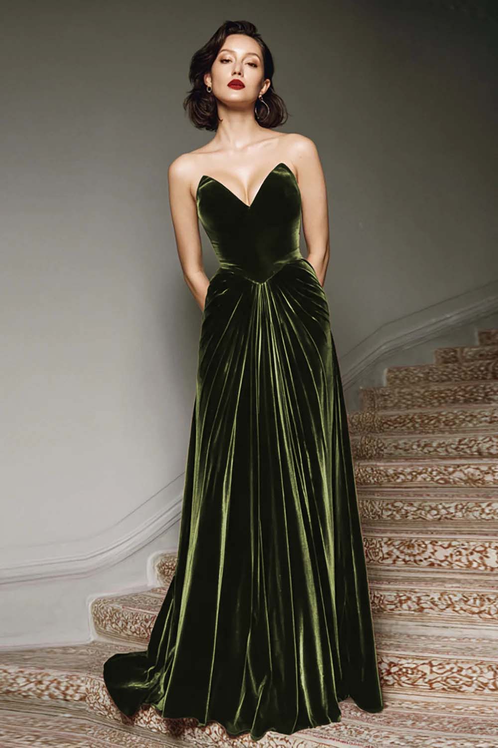 Ilona Velvet Dress with Sweetheart Neck and A-Line Skirt