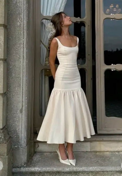 Aria Formal Dress with Square Neck and Ruffled Mermaid Hem