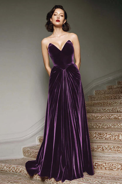 Ilona Velvet Dress with Sweetheart Neck and A-Line Skirt