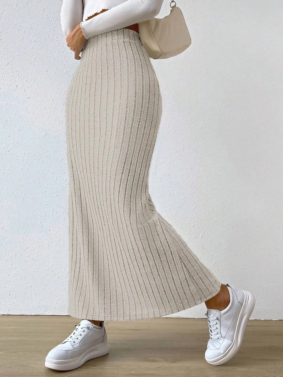 Adela Skirt with Ribbed Knit and High Waist