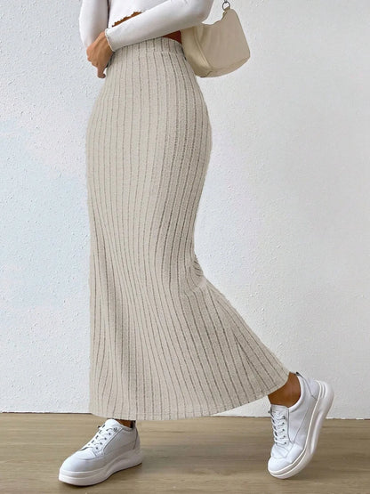 Adela Skirt with Ribbed Knit and High Waist