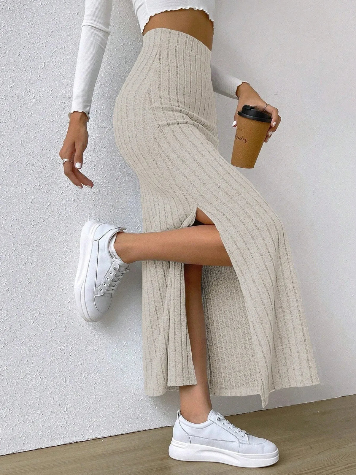 Adela Skirt with Ribbed Knit and High Waist