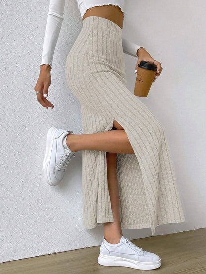 Adela Skirt with Ribbed Knit and High Waist