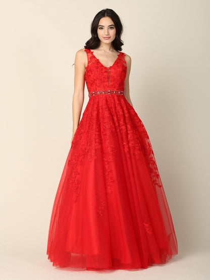 Joelle Formal Gown with Sweetheart Neck and Tulle Skirt